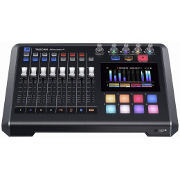Tascam Mixcast 4 аудиоинтерфейсное устройство для интернет-вещания и Podcast с процессором эффектов