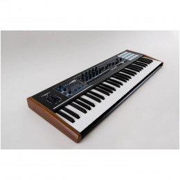 Arturia KeyLab 61 Black Edition MIDI клавиатура