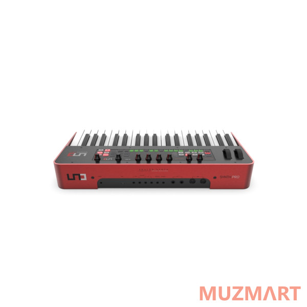 IK Multimedia UNO-SYNTHPRO Синтезатор аналоговый, 37 клавиш